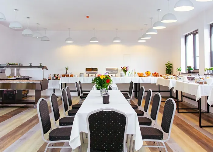 莱塔纳生活方式酒店 3*